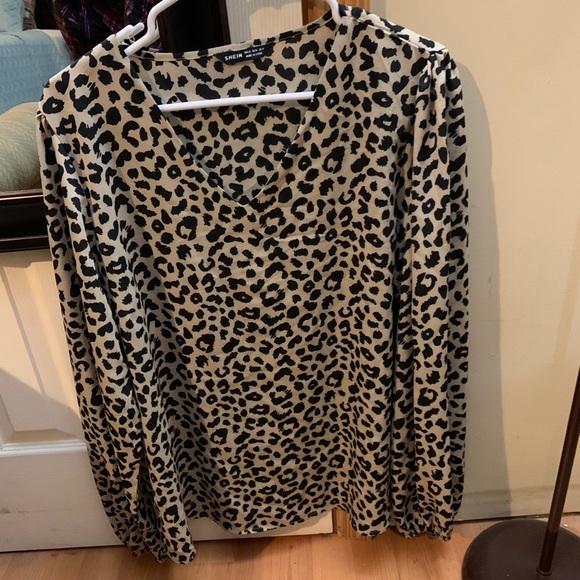 SHEIN leopard print blouse - Picture 1 of 3